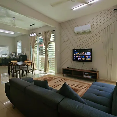 Homestay Qasrina Semi D 4 Bilik Kepala Batas  Exterior photo