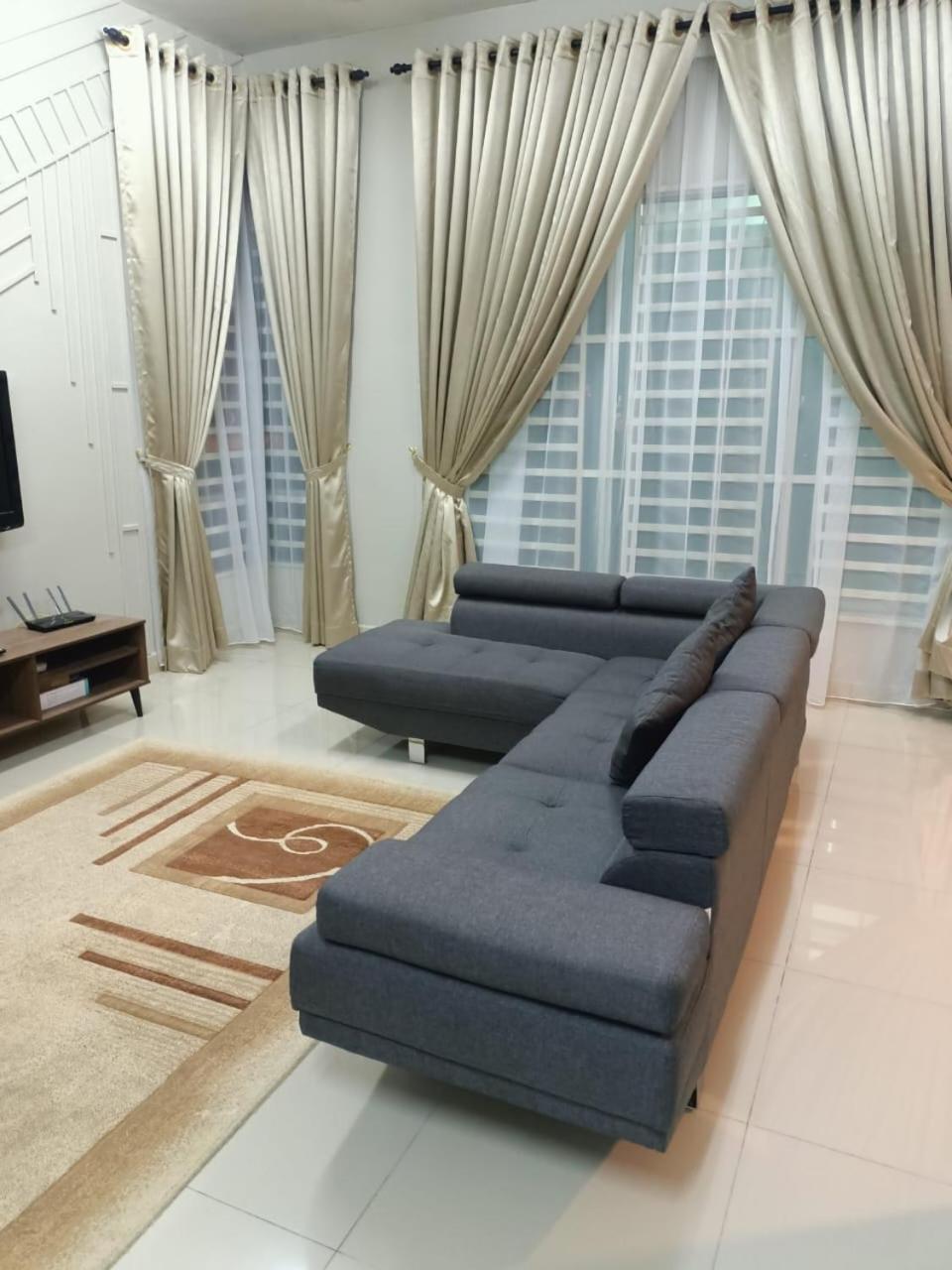 Qasrina Semi D 4 Bilik * Kepala Batas (Penang)